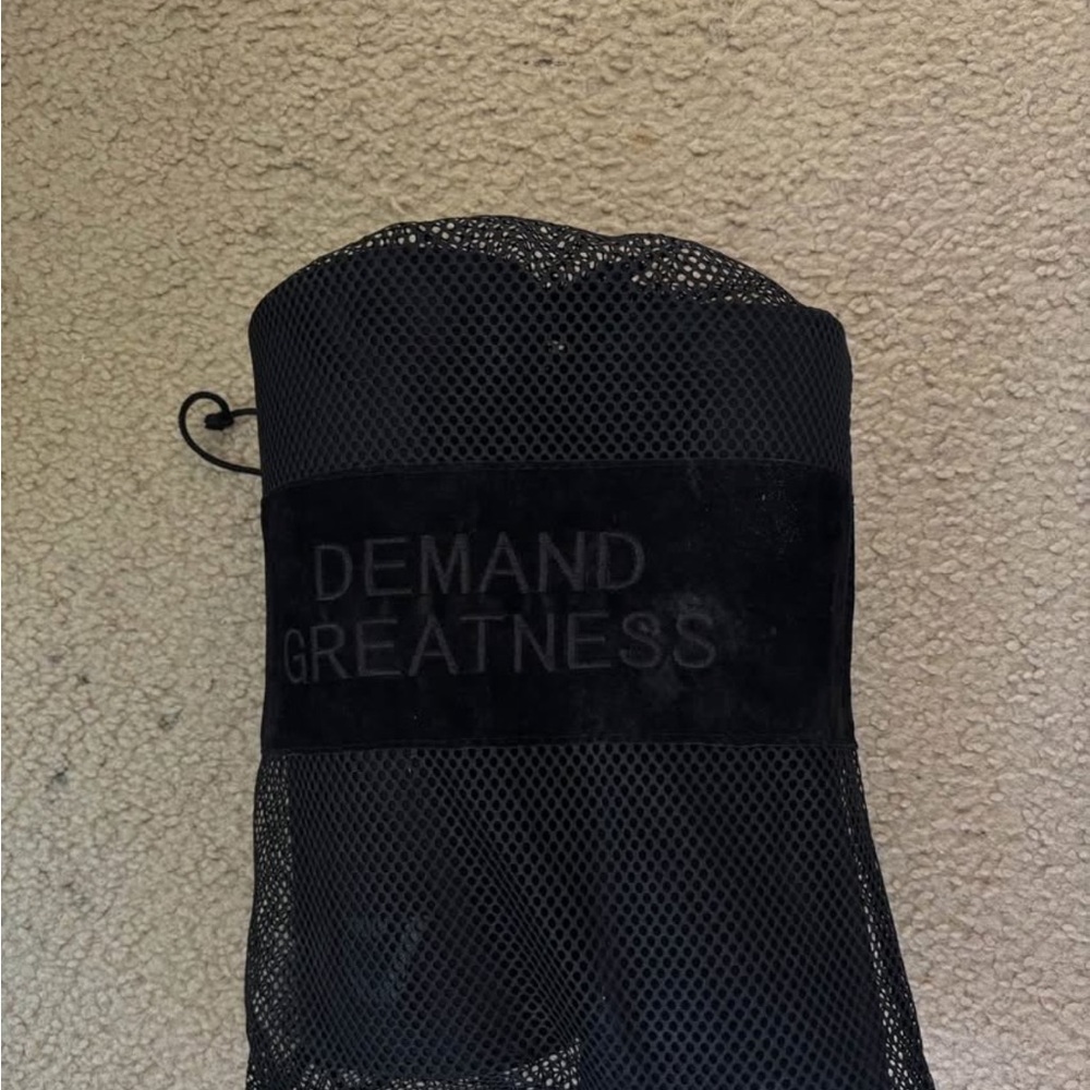 A7 Rigor Mortis Knee sleeves